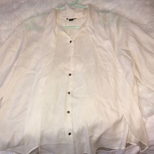 White dress shirt